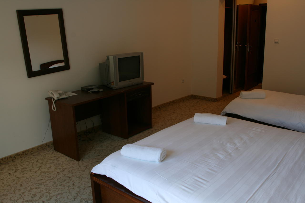 Jablanica Motel Maksumic מראה חיצוני תמונה