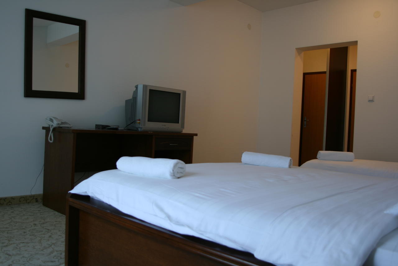 Jablanica Motel Maksumic מראה חיצוני תמונה